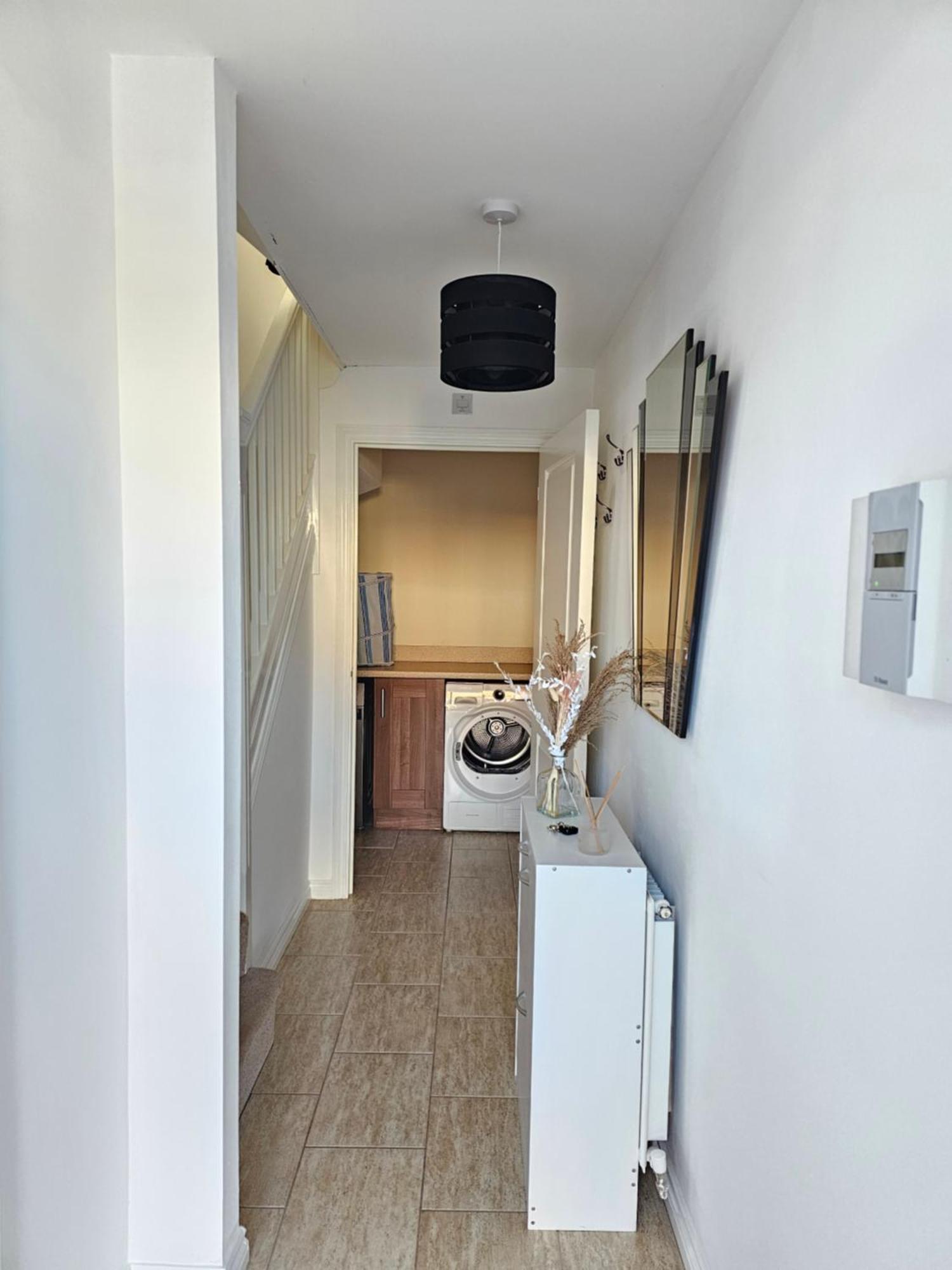 Holiday home Holly Crescent, Dh7